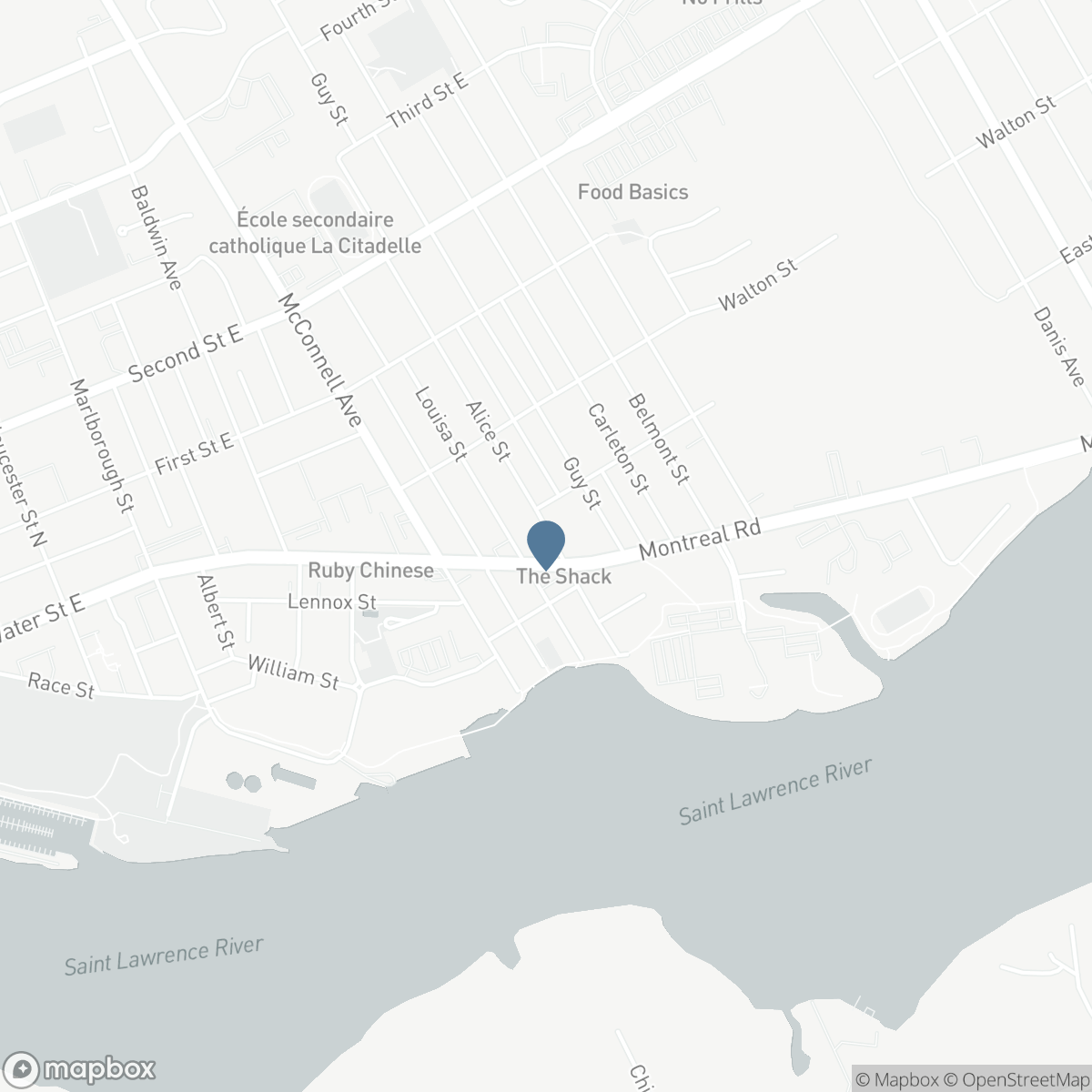 207 ALICE STREET, Cornwall, Ontario K6H 4R8